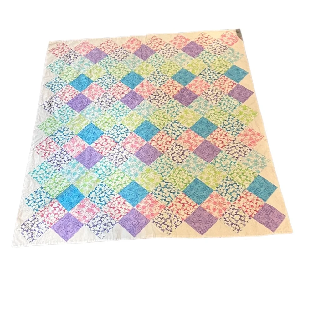 Handmade Patchwork Diamond Reversible Winter Joy, Cotton Quilt, NEW‎
